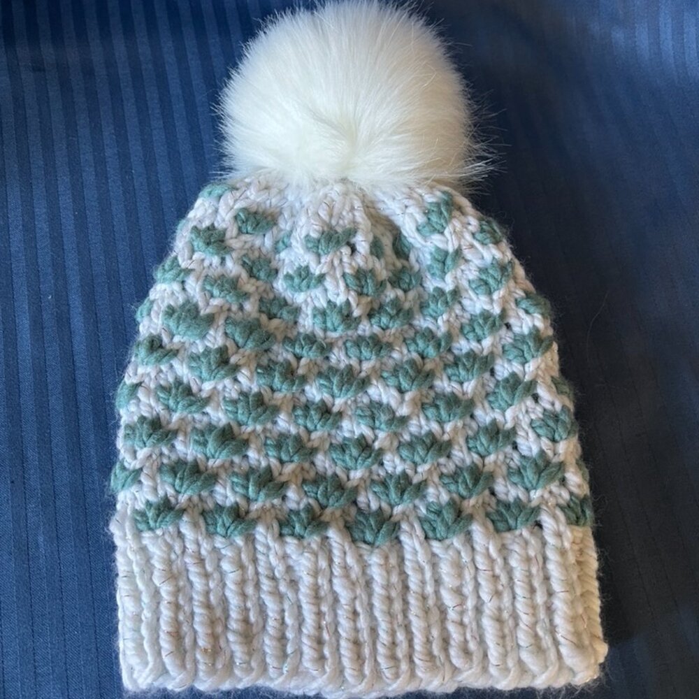 NWOT Hand Made White and Turquoise Lotus Flower Beanie/Hat - Picture 2 of 11